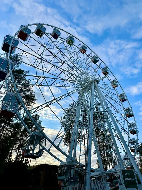 Охта Сьют 22