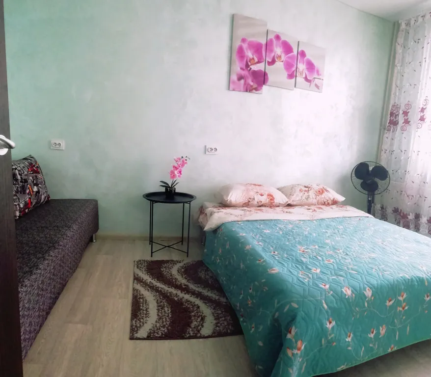 Современная квартира-студия в Академ Риверсайд — аренда посуточно в Челябинск