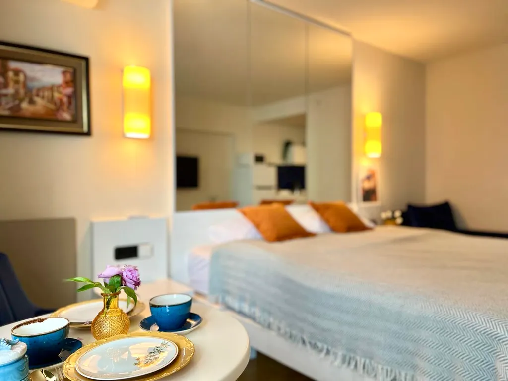 Апартаменты на первой линии моря в Батуми