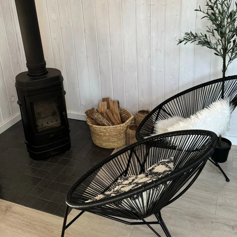 Собер Дача - частный дом рядом с лесом и винодельней