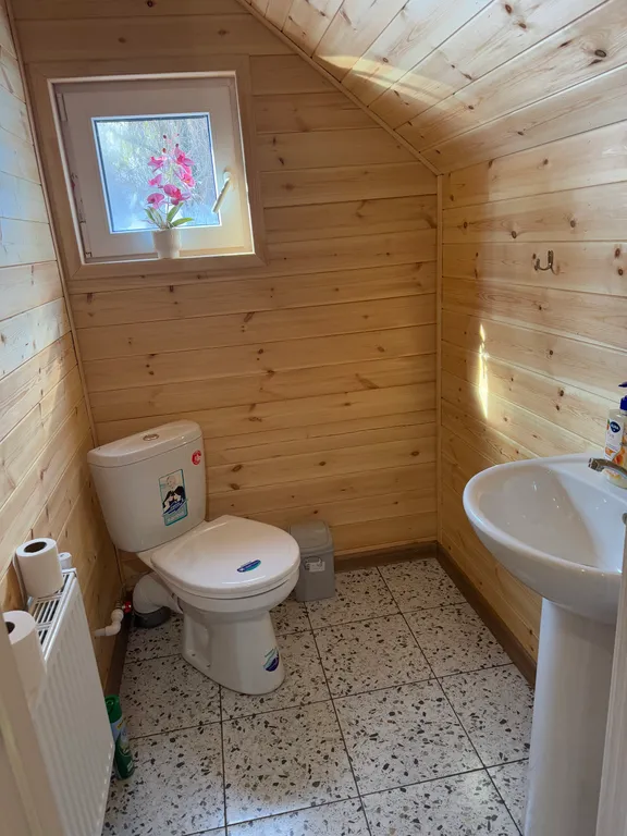 Барнхаус с бассейном и видом на реку