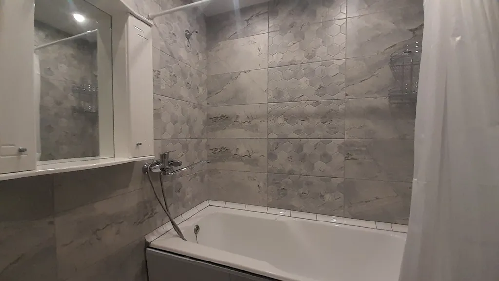 Квартира с кондиционером у гостиницы Планета