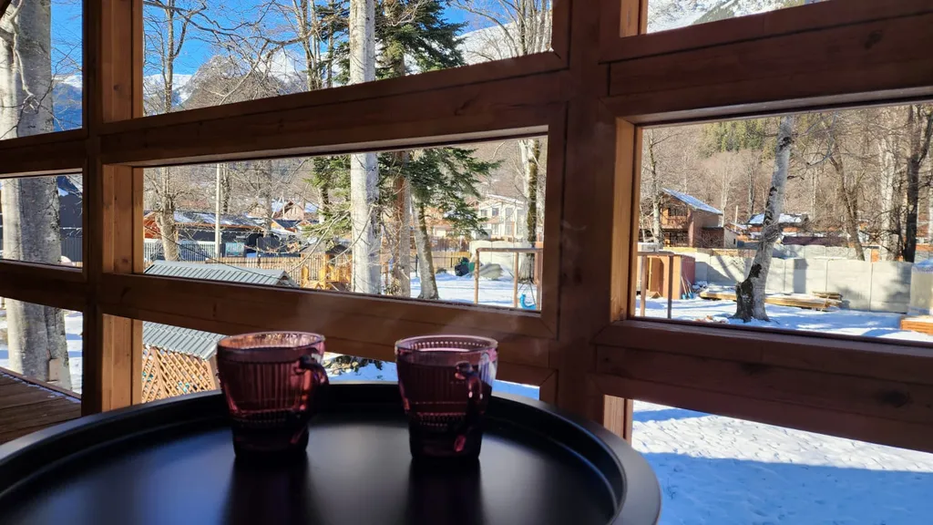 Двухэтажный коттедж 100 кв. м. Snow White Arkhyz