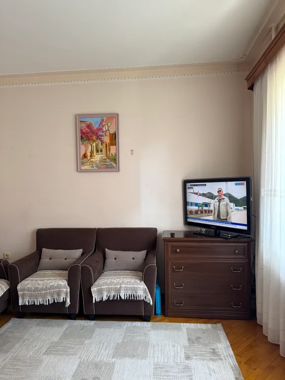 2-комнатная квартира в элитном доме у моря