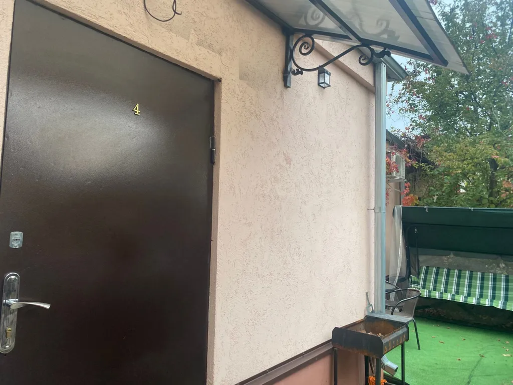 Дом в курортной зоне с парковкой и мангалом