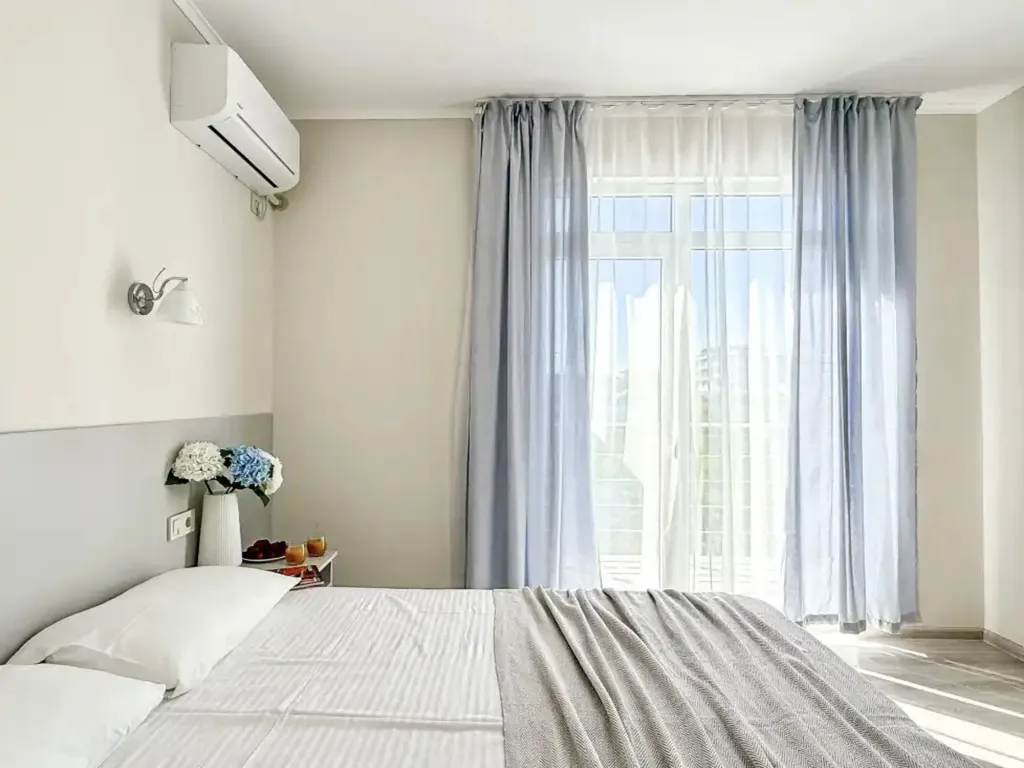 4-комнатная Квартира — аренда посуточно в Кабардинка