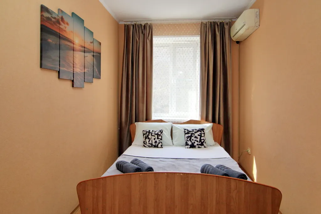 Квартира Апартамент в самом центре города в 50 метрах от Пушкинской набережной и пляжа — аренда посуточно в Таганрог