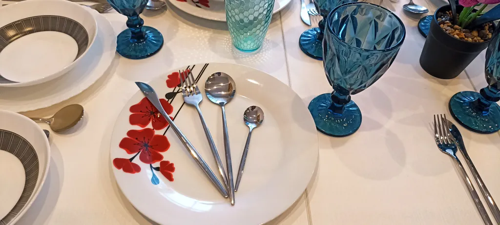 Квартира Квартира Центр города! 3 изолированные комнаты, 3 кровати — Калининград