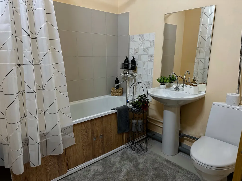 Квартира Современная квартира напротив ТЦ Планета — Красноярск