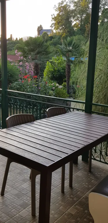 Дом с бассейном у моря участок - 24 сотки райского сада