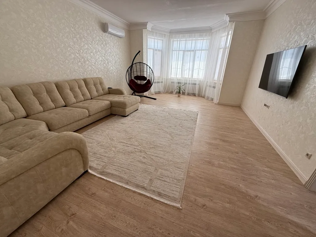 Просторный и стильный дом