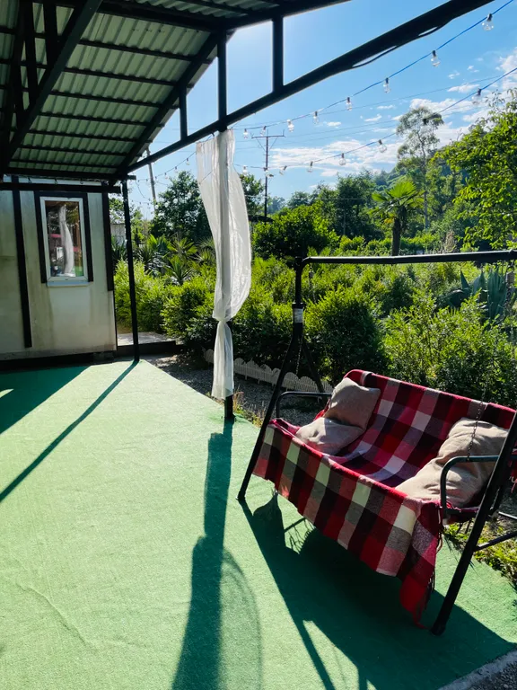 Двухкомнатный номер с видом на реку и бассейном