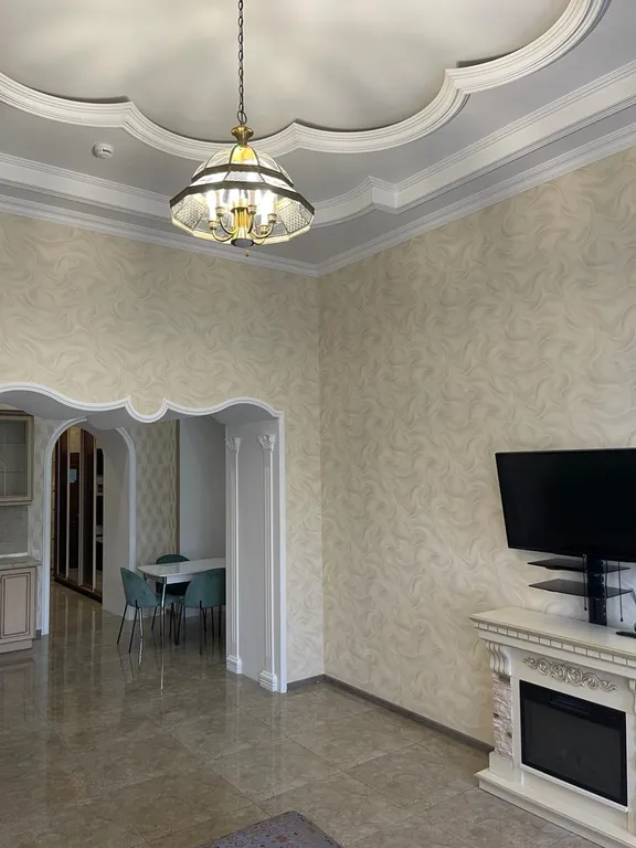 Апартаменты на набережной Делюкс Премьер с балконом