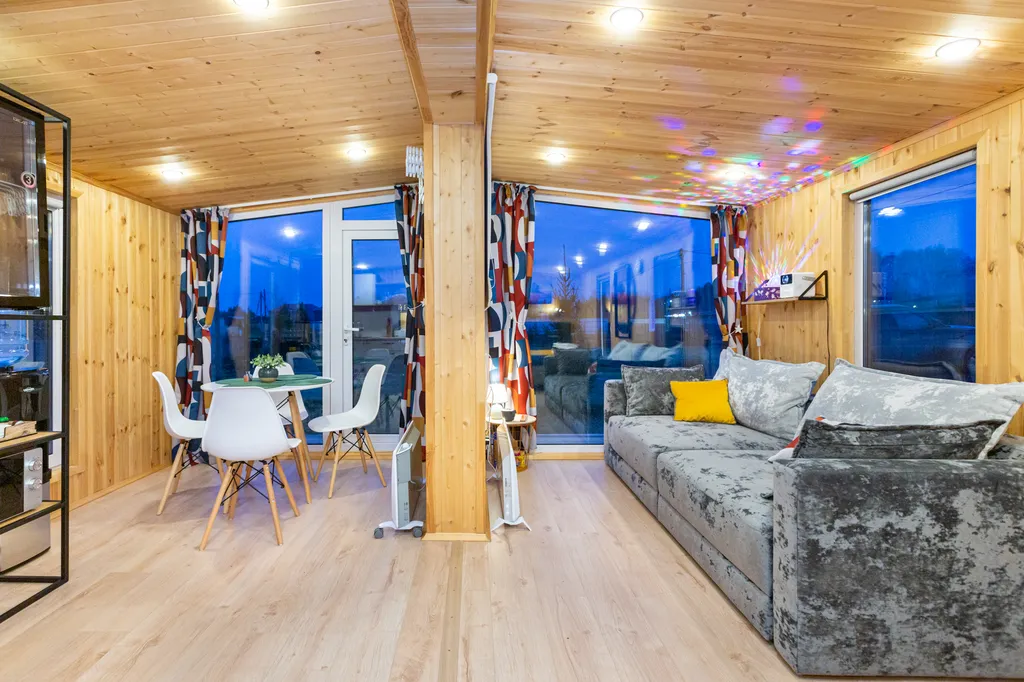 Семейный домик с финской сауной