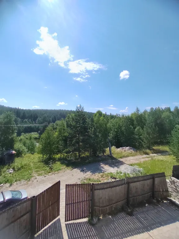 Дом коттедж с дизайнерским ремонтом