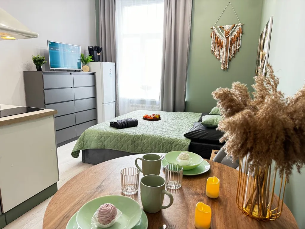 Дизайнерская квартира-студия на двоих