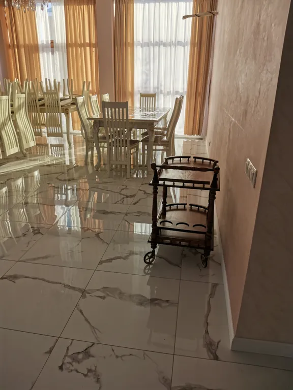 7-комнатный Дом