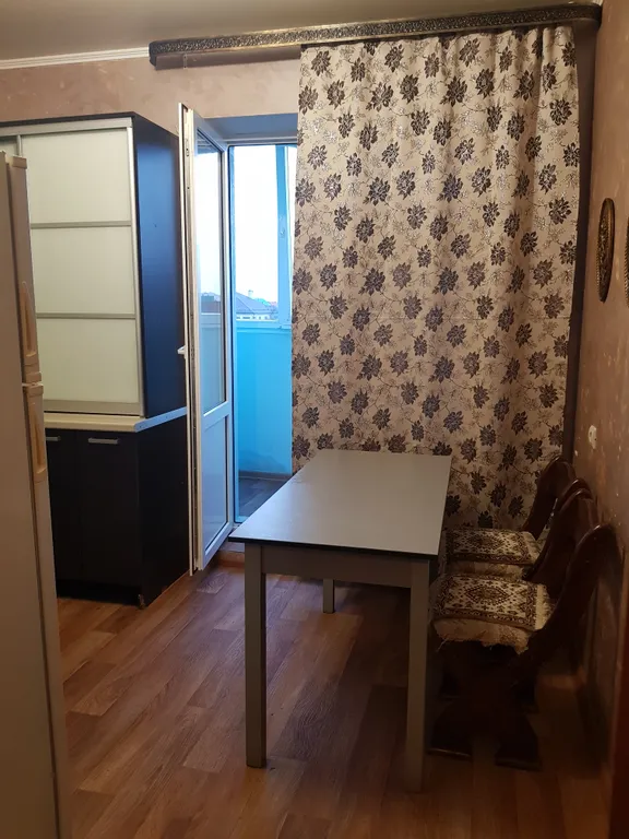 Квартира с видом на частный сектор на Перспективном