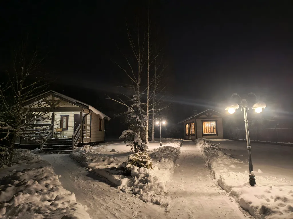 Русская усадьба с баней со швейцарским флёром