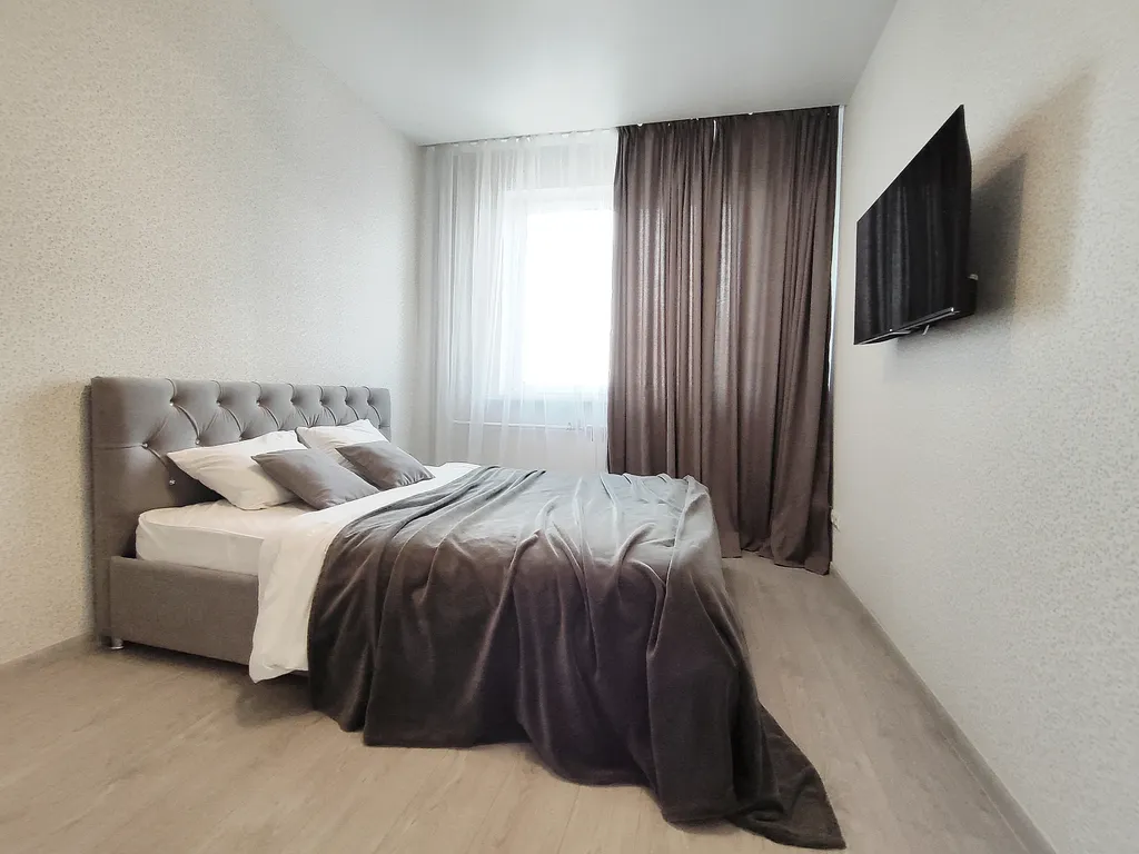 2-комнатная квартира в центре города в ЖК Мичуринская аллея — аренда посуточно в Кемерово