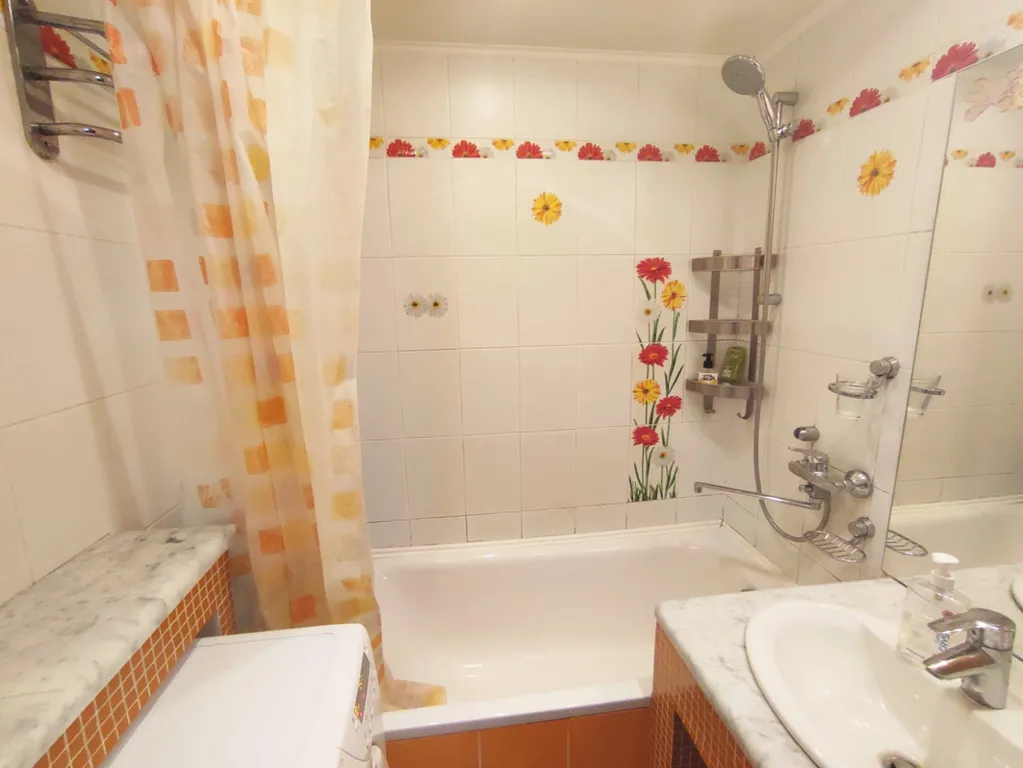 Уютная квартира рядом с ТРЦ Солнечный