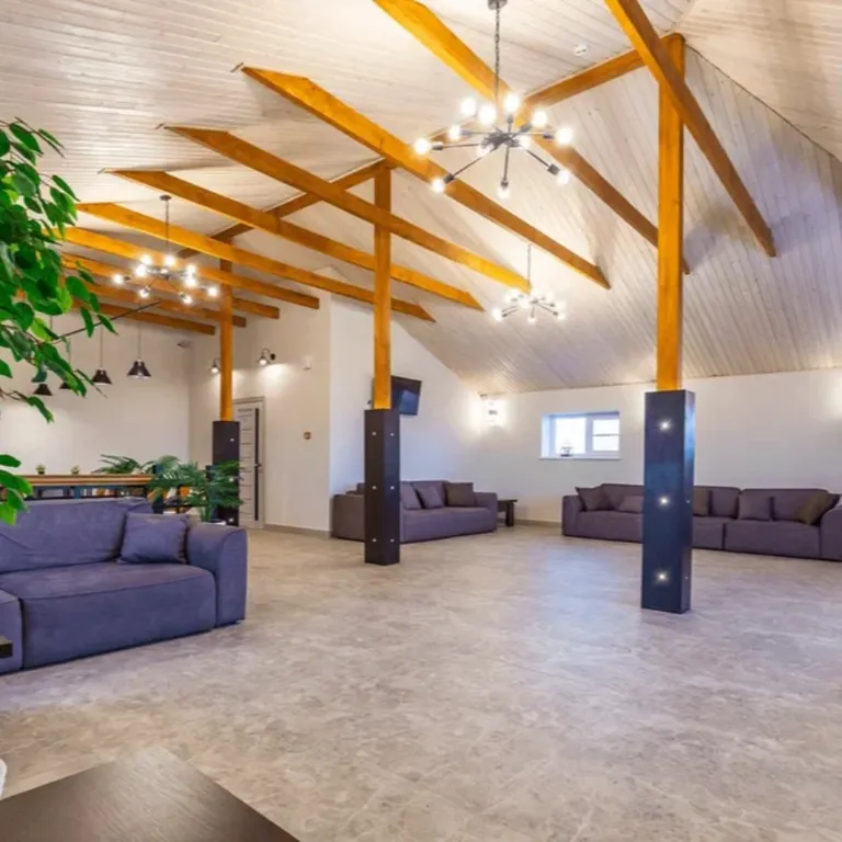 8-комнатный Дом