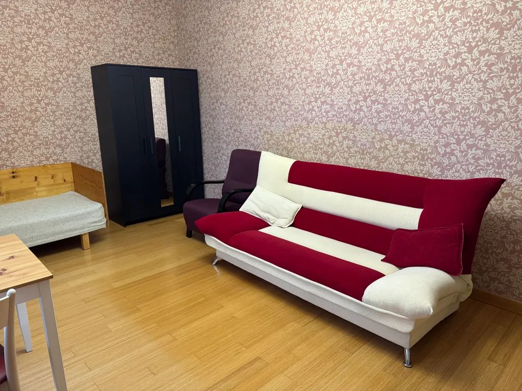 2х комнатная квартира с кондиционером на 2 этаже