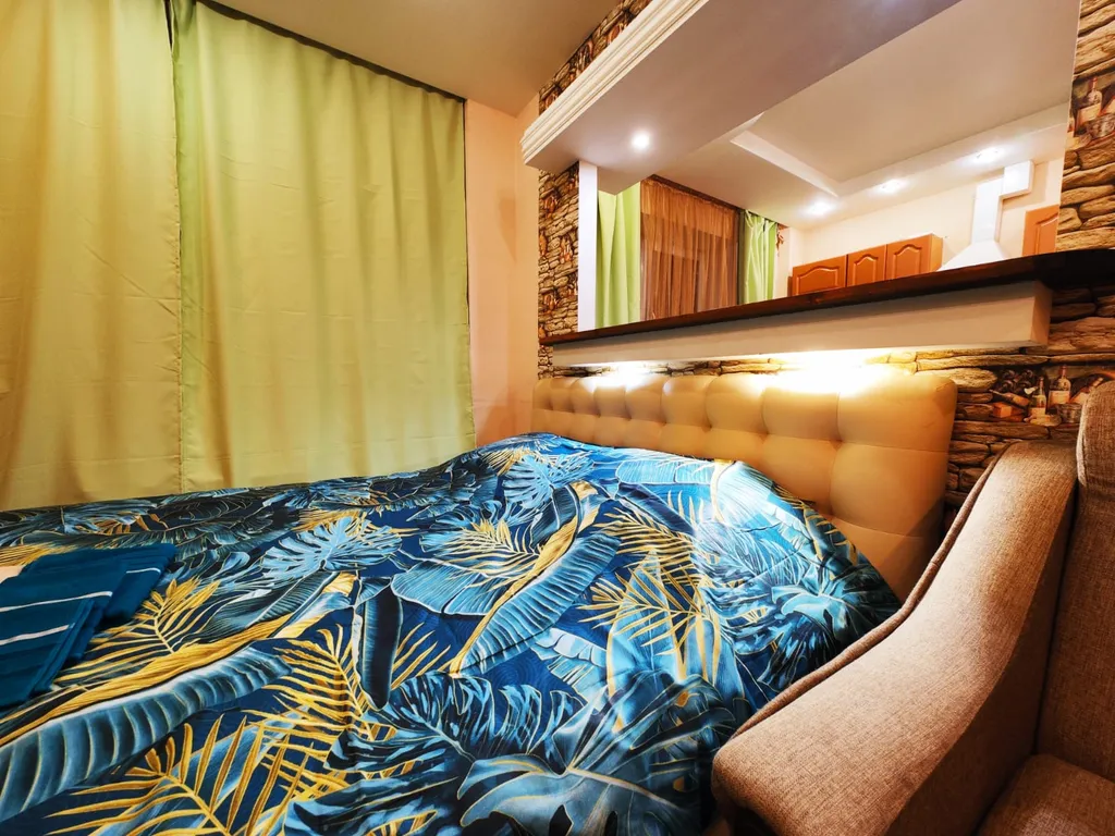 Квартира с хорошим ремонтом и мебелью