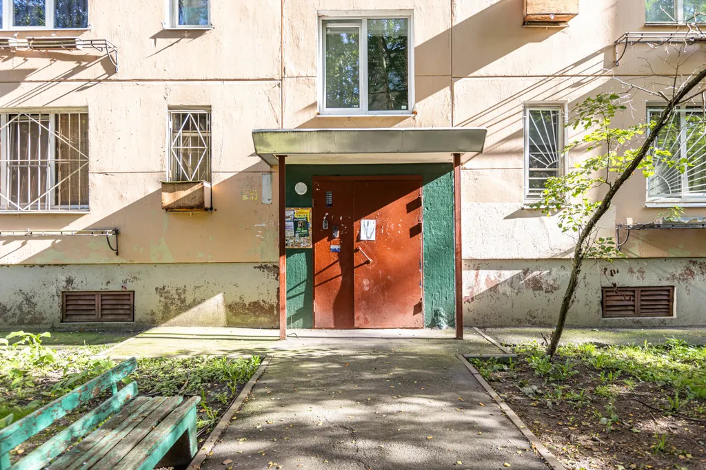 Квартира 3-х комнатная квартира — Санкт-Петербург