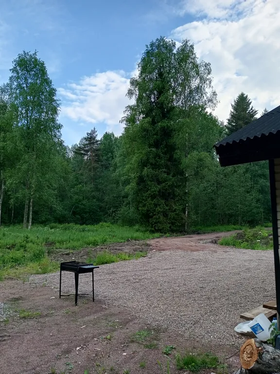 Уютный домик в живописном месте