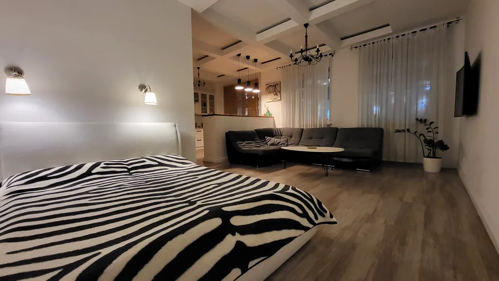 Квартира-студия в самом центре Гомеля — аренда посуточно в Гомель