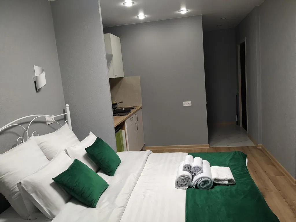 RentHome студия Изумруд на Южном шоссе у ТЦ Амбар