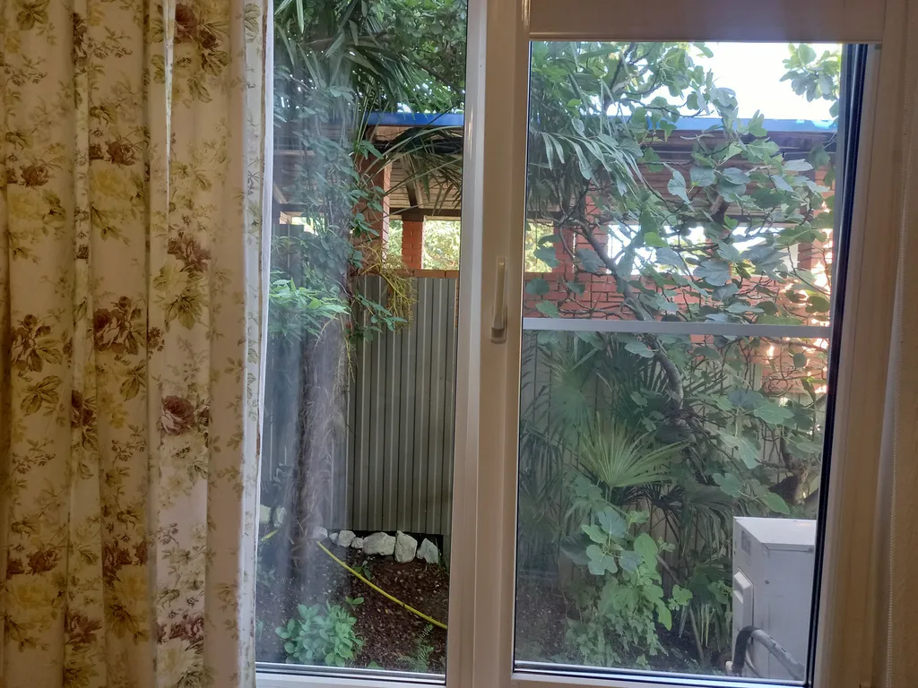 Студия под ключ в частном доме