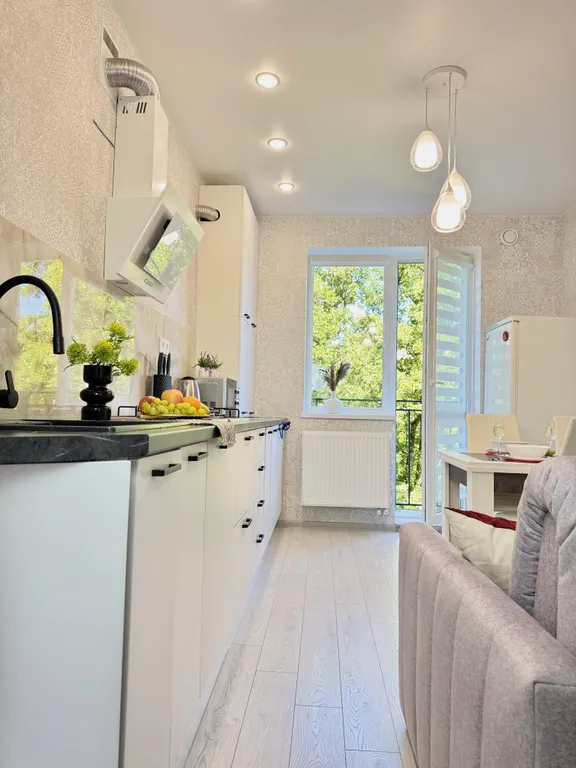 Стильная квартира рядом с морем