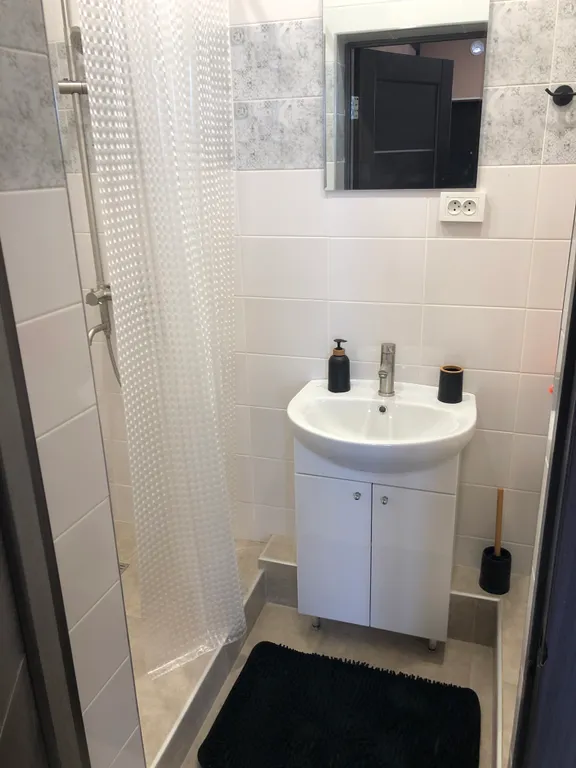 Студия у Яшмового пляжа