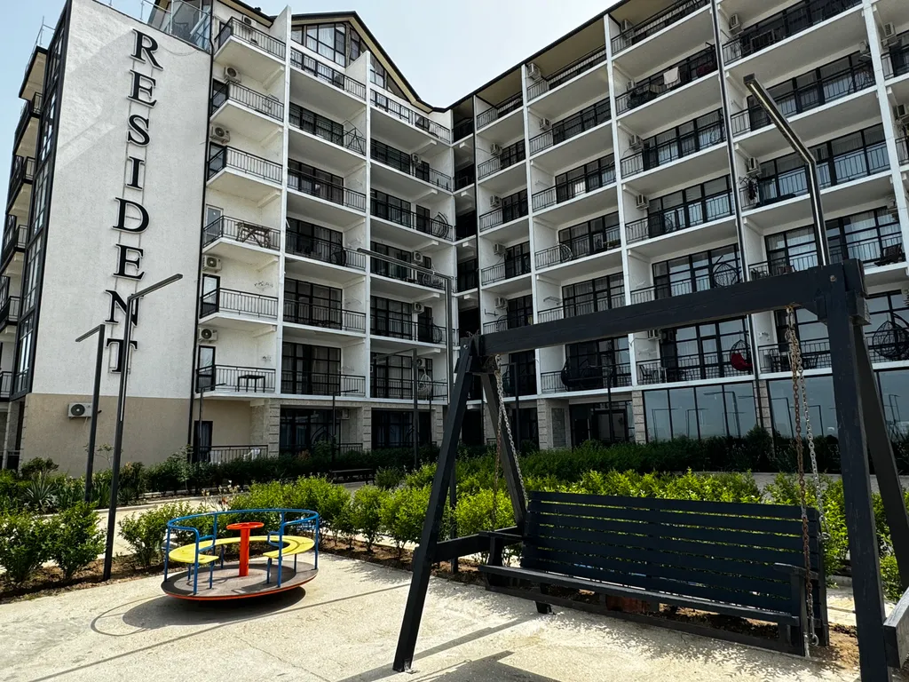 Студия с видом моря