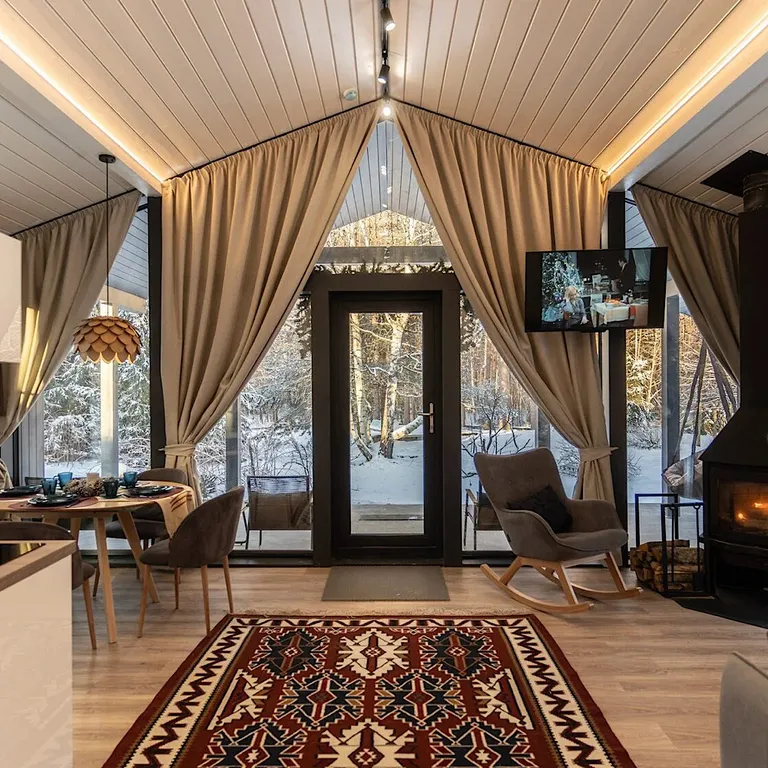 Коттедж Барнхаус на озере с видом на лес — Мичуринское