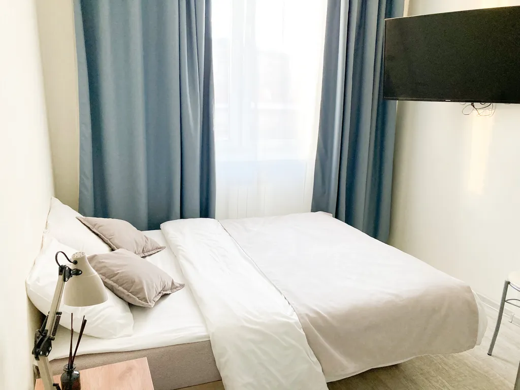 Уютная студия в новом доме недалеко от центра