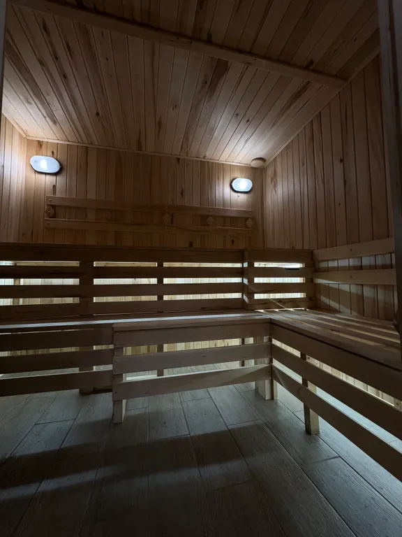 Медвежья Берлога. Комфортный уединённый дом в лесу