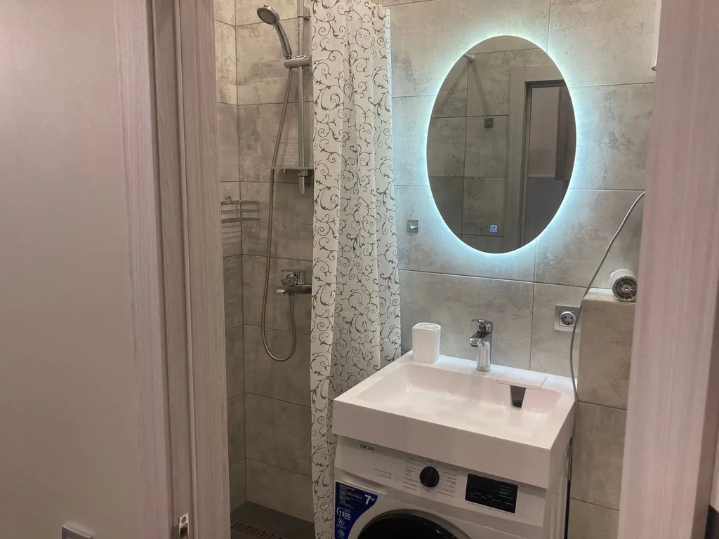 Уютная современная студия рядом с морем недалеко от центра