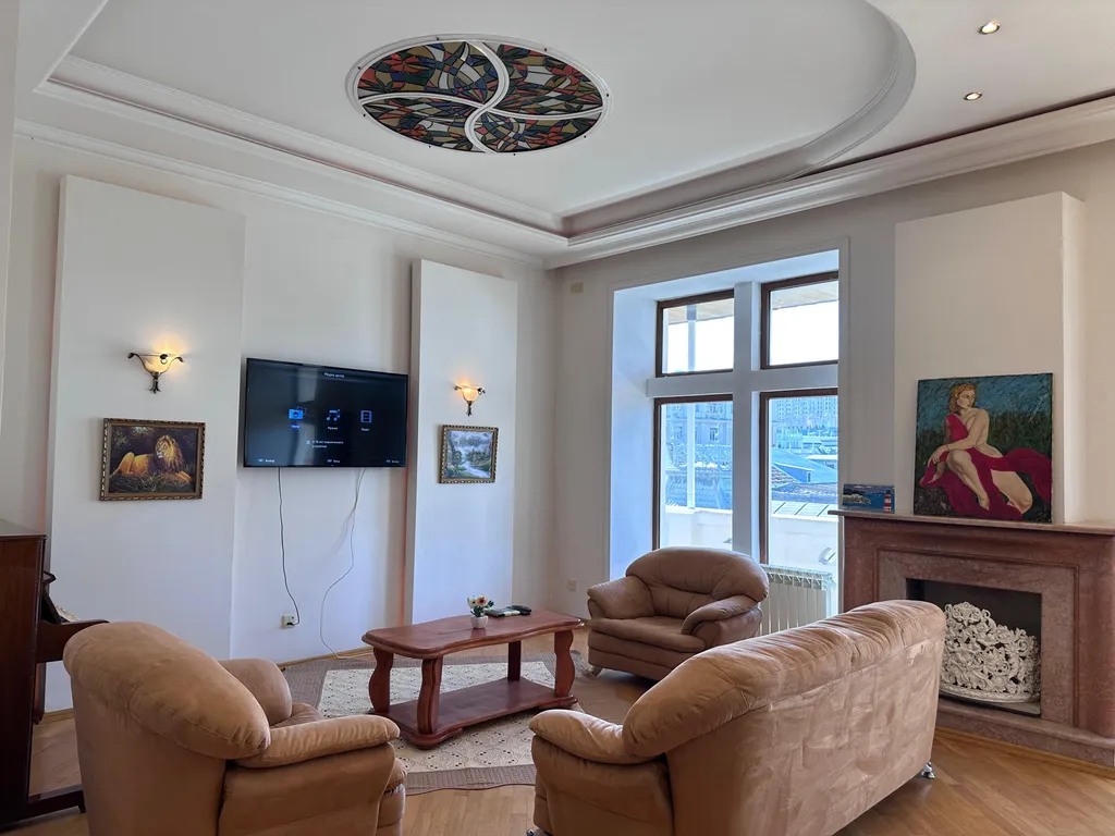 Квартира Shakespaere apartment — аренда посуточно в Баку