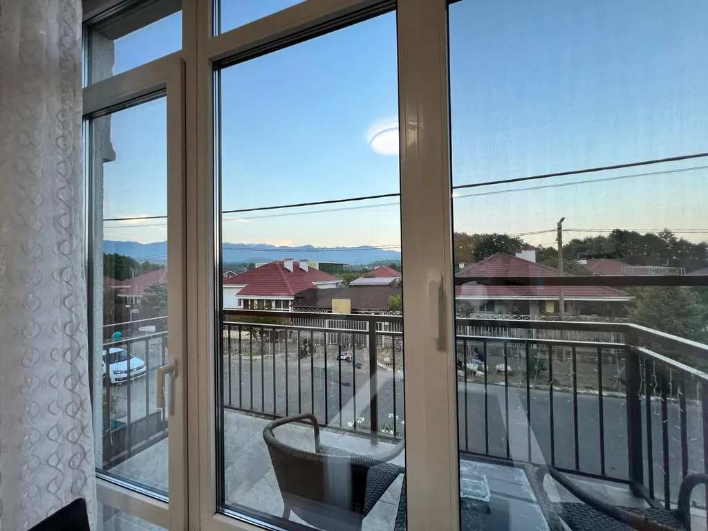 Уютная квартира с обалденным видом и балконом