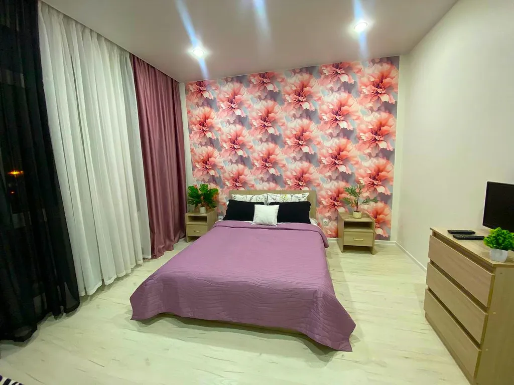 Евродвушка у ЖД вокзала