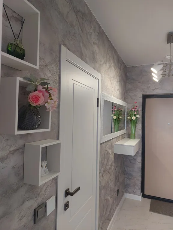 Новая, стильная 2-евро квартира на 22-м этаже с видом на город