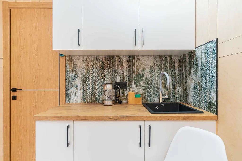 Номер у озера для двоих