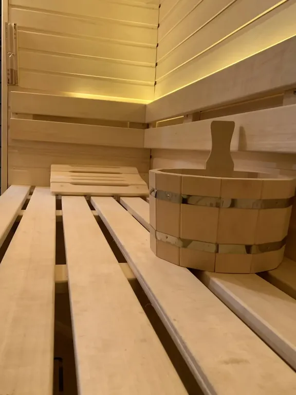 Дом в скандинавском стиле у озера Кипень на 6 гостей