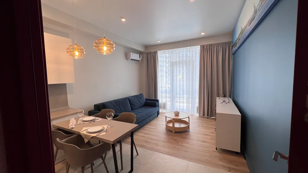 Апартаменты двухкомнатные в пяти минутах ходьбы от моря