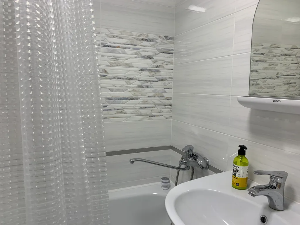 Уютная и очень чистая квартира в развитом микрорайоне города