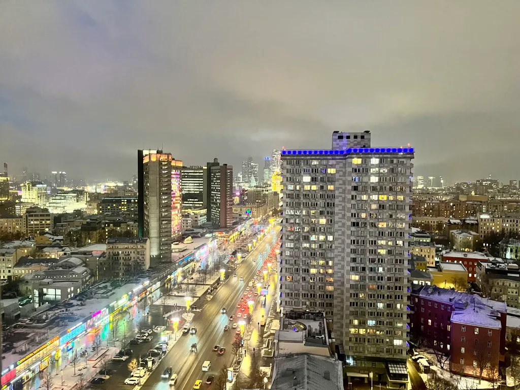 Квартира 3-комнатная Квартира — Москва
