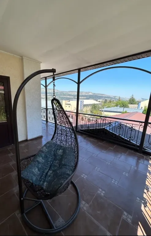 Просторный дом в районе центра